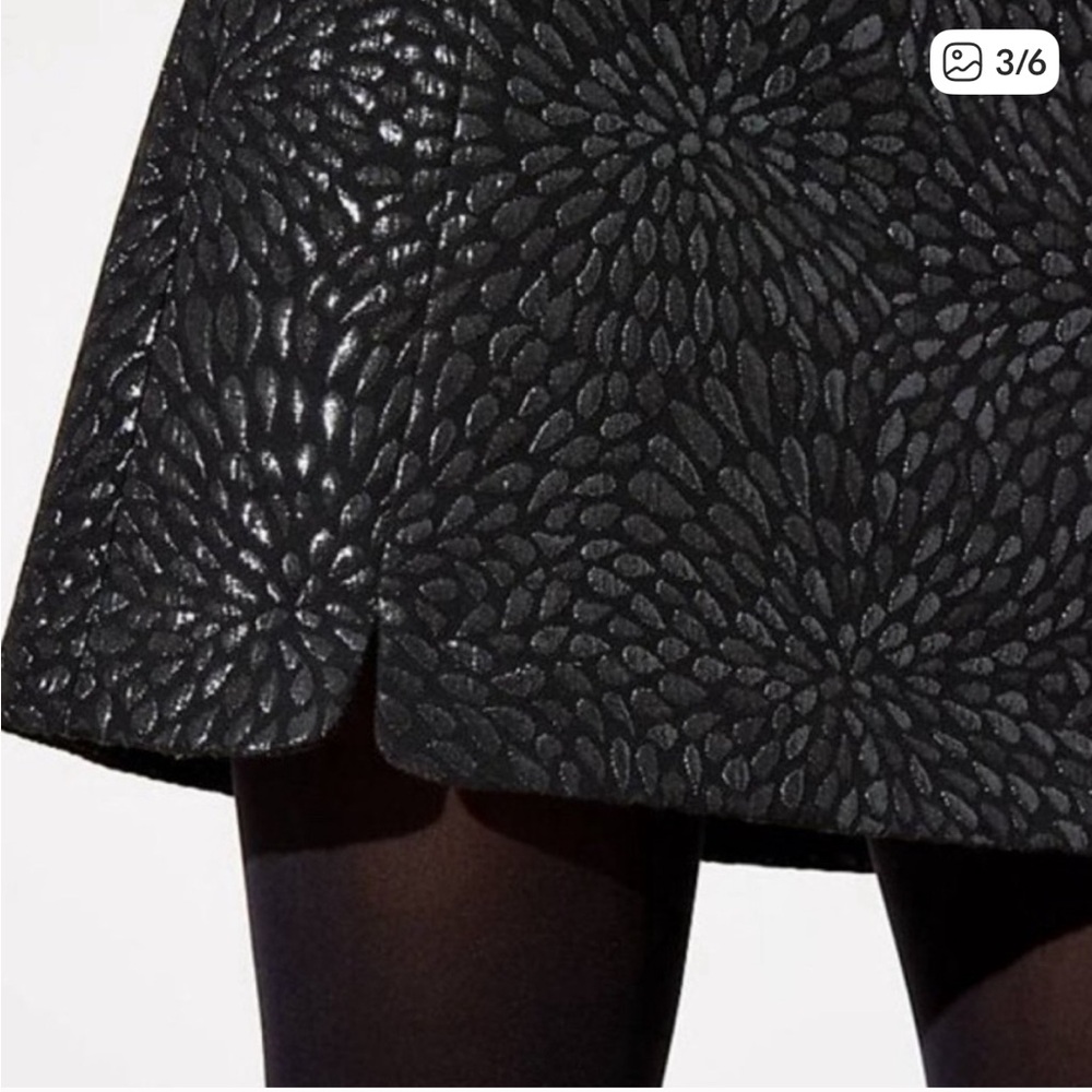 LOFT Black Textured A-Line Skirt - Picture 4 of 8